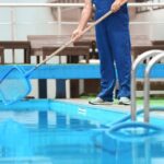 swimming pool clean services